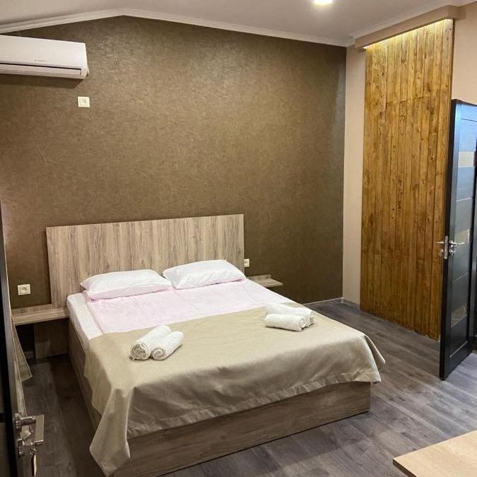 Отели 1-2*, Гостевые домики, Отели 3*