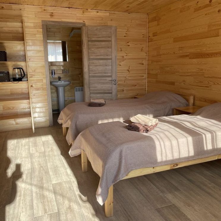 Отели 1-2*, Отели 3*