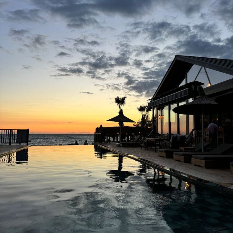 Отели 3*, Бунгало