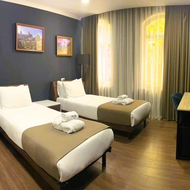 Гостиницы 3*, Вилла