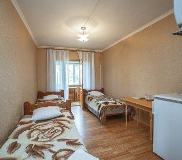 Отели 3*, Палатки