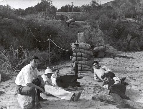 Парсонс (справа, на переднем плане) и «Рокет Бойз» в 1936 году