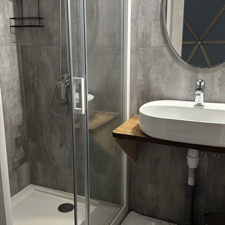 Гостевые домики, Отели 4*, Глэмпинги, Коттеджи