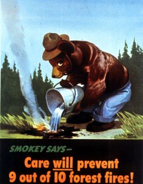 Первая иллюстрация с медведем Смоки 1945 года