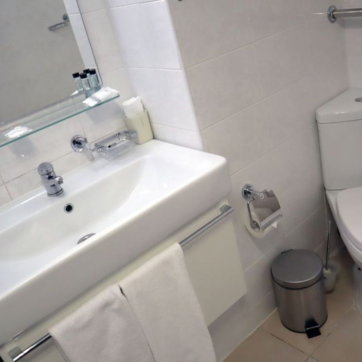 Гостиницы 4*