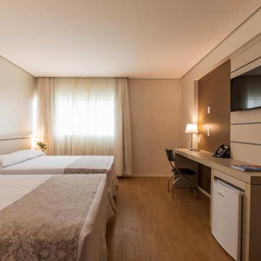 Отели 4*, Хижины, Лоджи