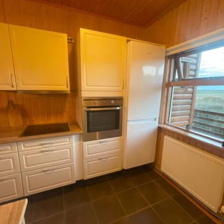 Отели 1-2*, Гостевые домики, Отели 3*, Коттеджи