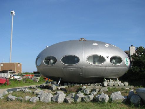 Дом в стиле футуро, Фриско, Северная Каролина