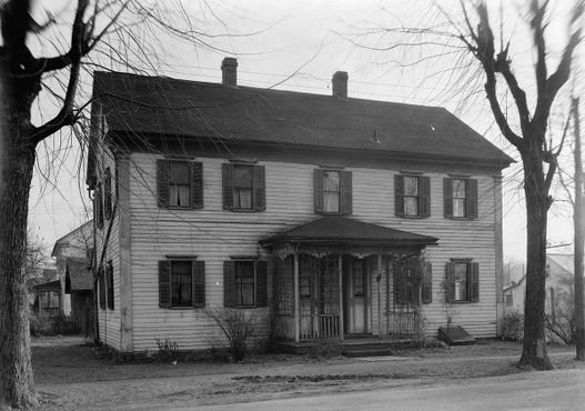 Дом Каппеля, построенный в 1827 году