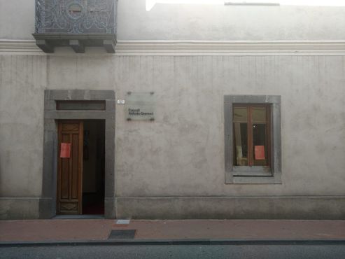 Фасад дома-музея Антонио Грамши