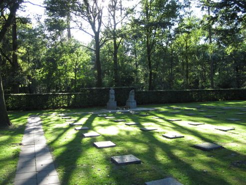Немецкое военное кладбище во Владло