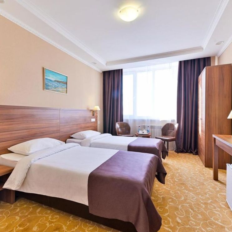 Кемпинги, Гостевые домики, Гостиницы 3*, Палатка