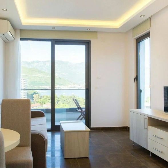 Отели 3*, Отели 4*, Виллы, Коттеджи