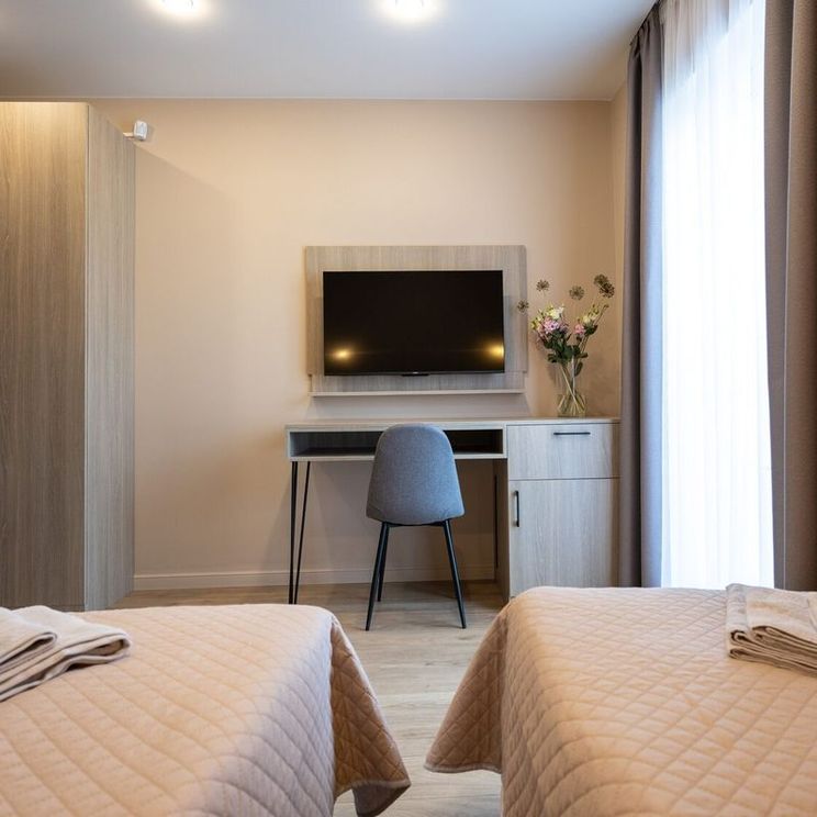 Гостиницы 4*