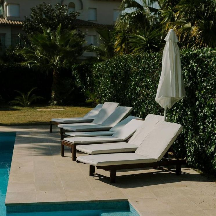 Отели 4*, Виллы, Яхты