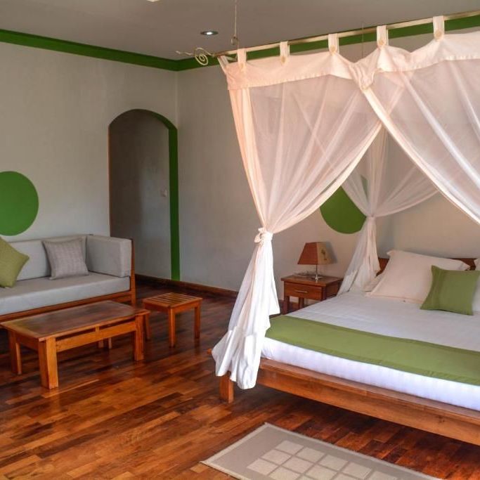 Отели 4*, Лоджи