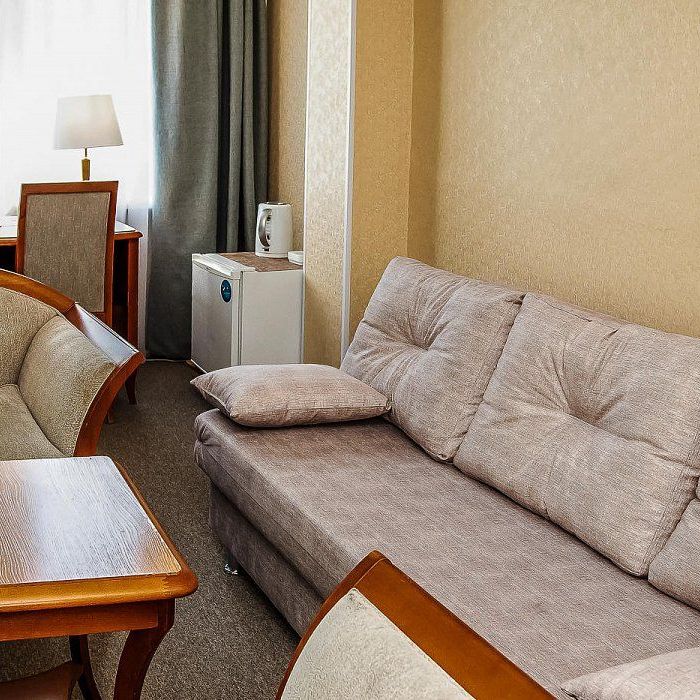 Отели 1-2*, Отели 3*