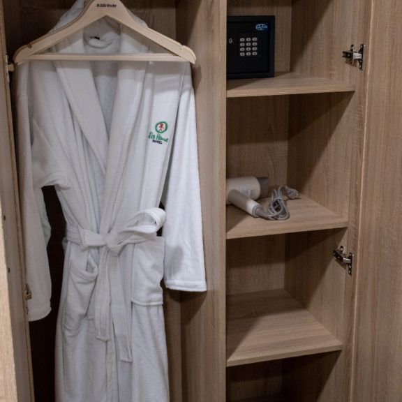 Отели 3*, Отели 4*