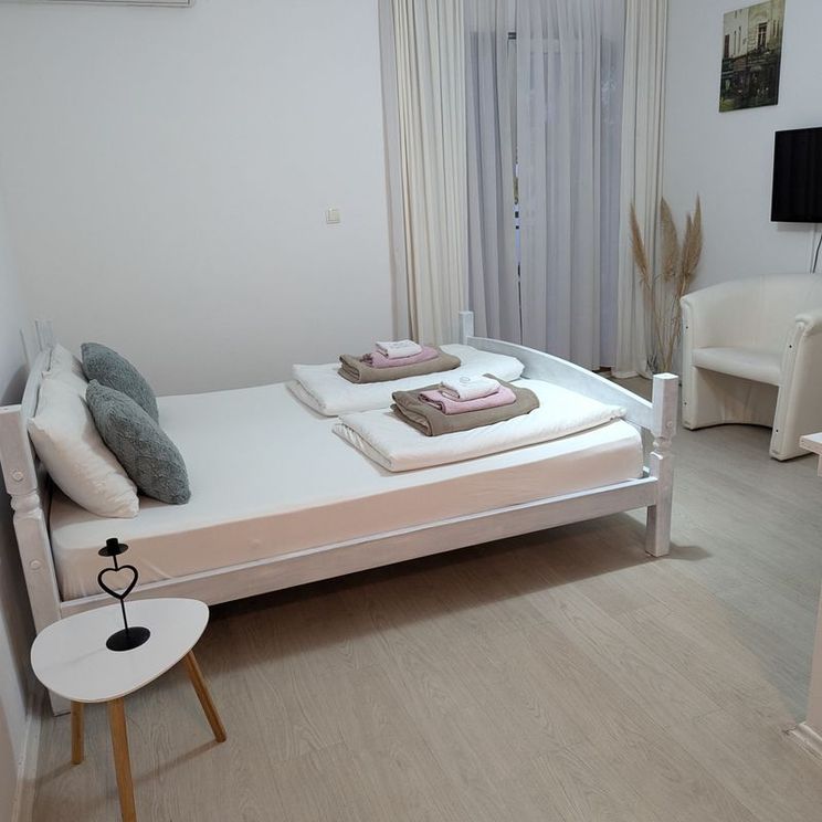 Отели 1-2*, Гостевые домики, Апартаменты