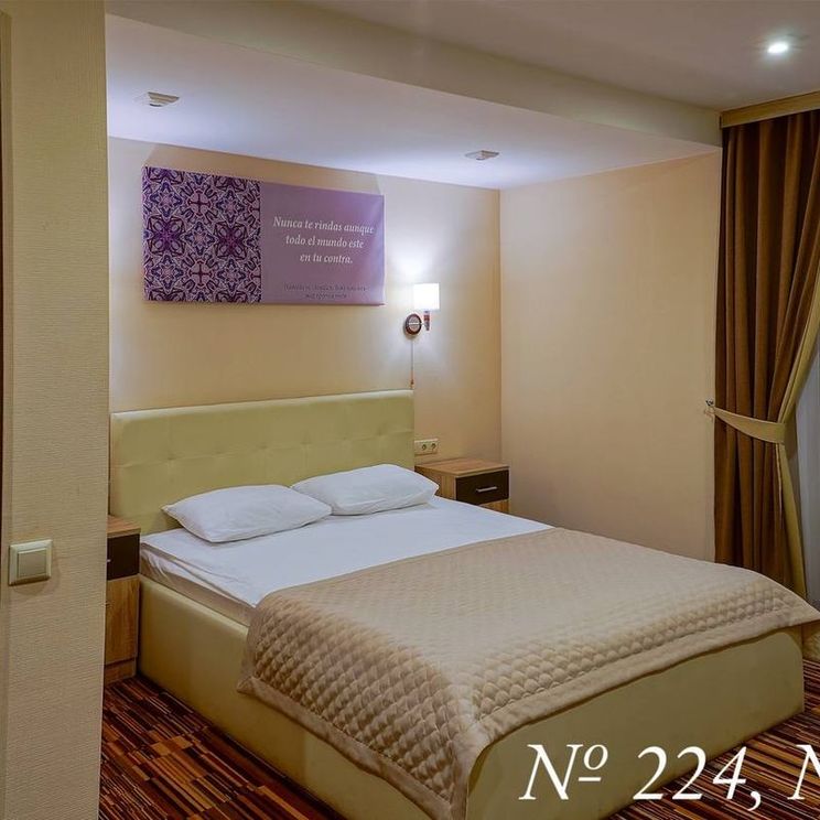 Отели 4*