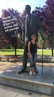 Памятник Роберту Уодлоу