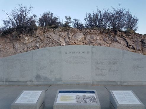 Мемориал жертвам резни в Маунтин-Медоуз