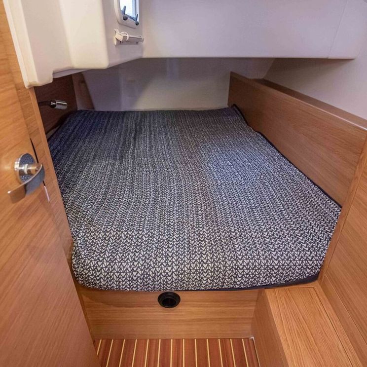 Отели 3*, Отели 4*, Яхты