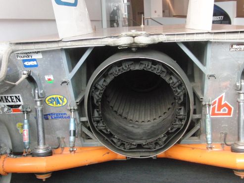 Thrust 2, вид сзади