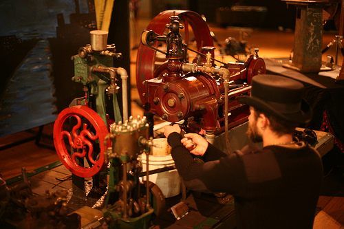 Команда Kinetic Steam Works