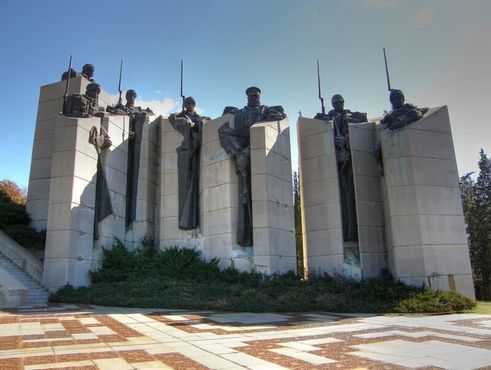 Мемориальный комплекс «Защитники Стара-Загоры»
