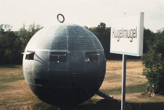 Кугельмугель
в своём первоначальном месте в 1970-х
годах