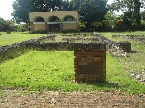 Руины дума Хуана Понсе де Леона в Капарре, Пуэрто-Рико