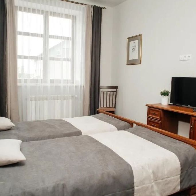 Отели 1-2*, Отели 3*