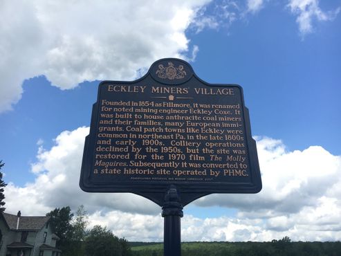 Шахтёрский посёлок Экли