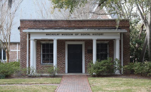 Исторический музей стоматологии Маколея