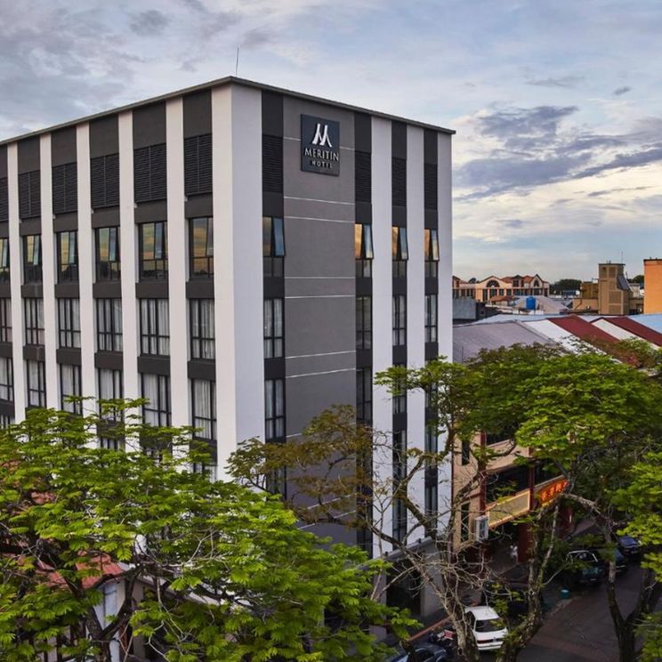 Отели 3*, Отели 4*, Отели 5*, Лоджи