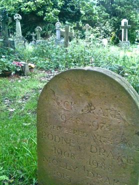 Надгробие Дрейков