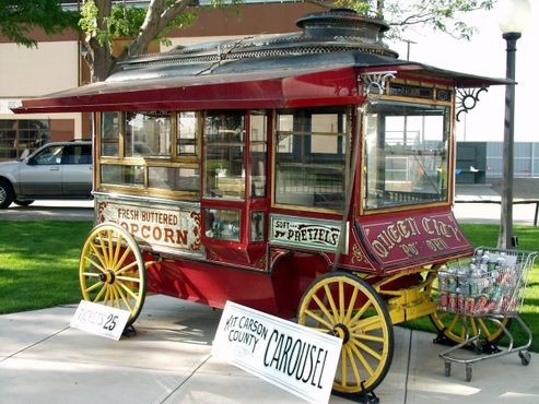 Тележка с попкорном