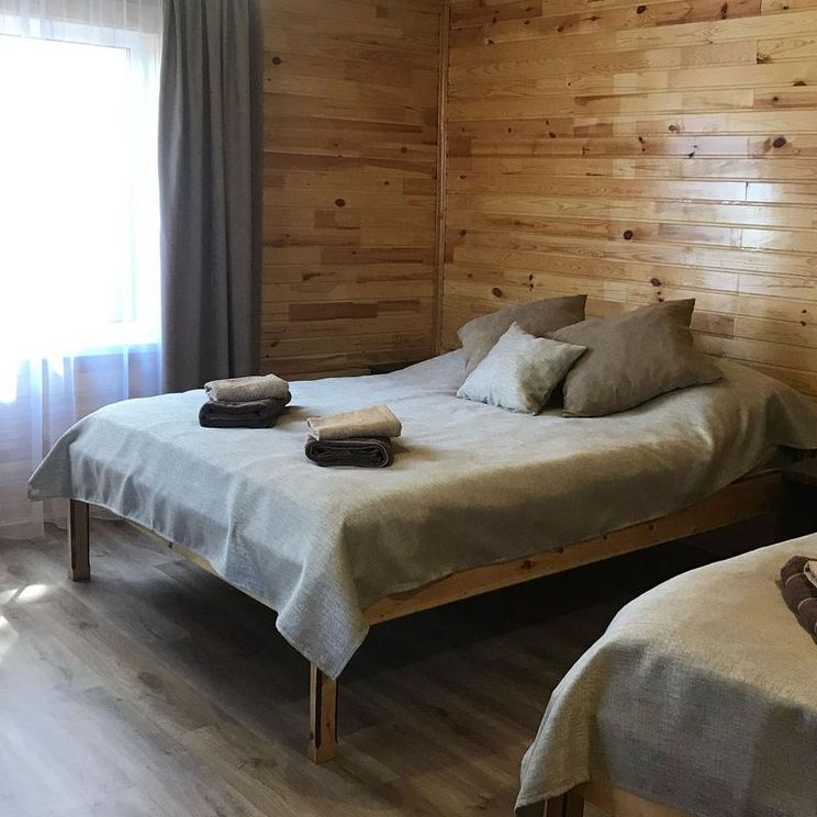 Отели 1-2*, Отели 3*