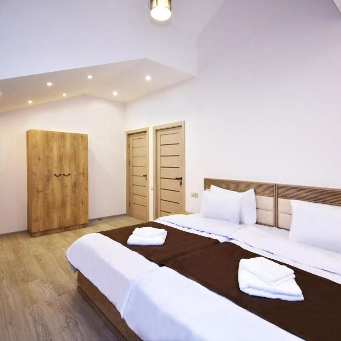 Гостиницы 3*