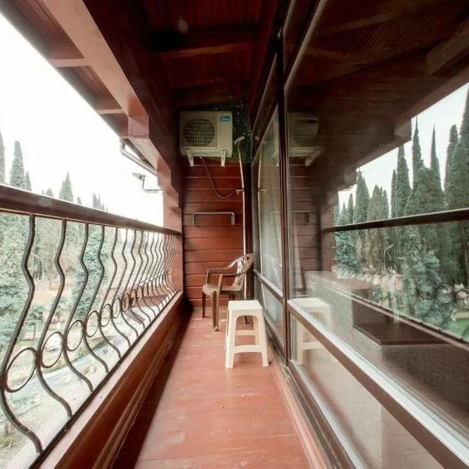 Отели 3*, Отели 4*, Хостелы