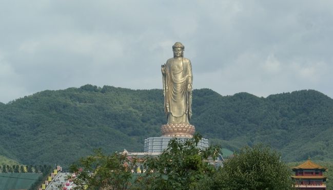 Будда Весеннего Храма
