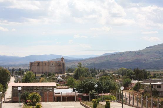 Вид на монастырь Санто-Доминго из часовни