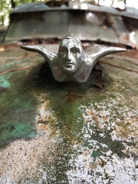 Старая эмблема «Кадиллака»