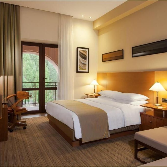 Отели 4*, Отели 5*