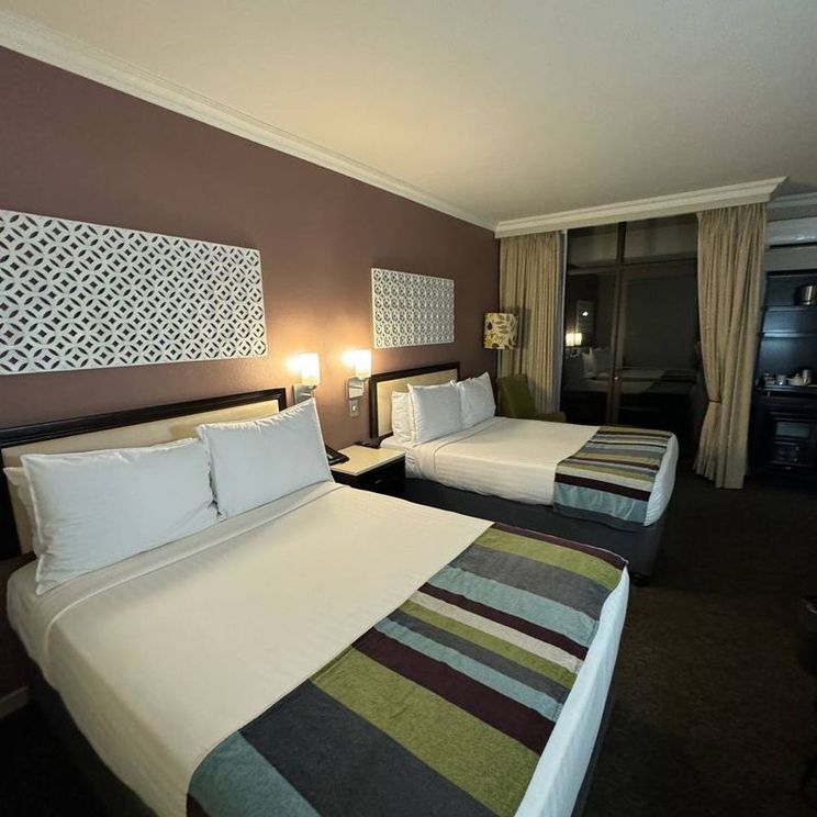 Отели 4*, Отели 5*, Лоджи, Коттеджи