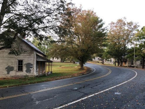 Деревня Генри-Ривер-Милл