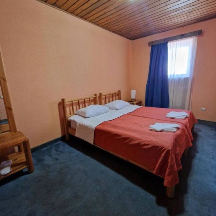 Отели 1-2*, Гостевые домики