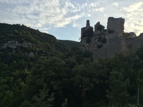 Руины Оппед-ле-Вьё