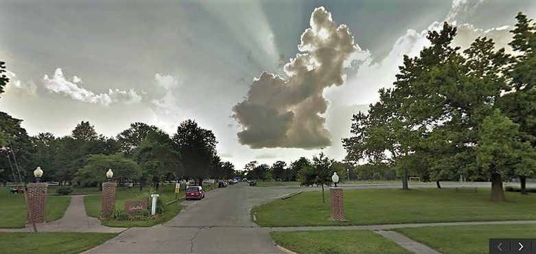 Въезд в парк с Сидар-авеню